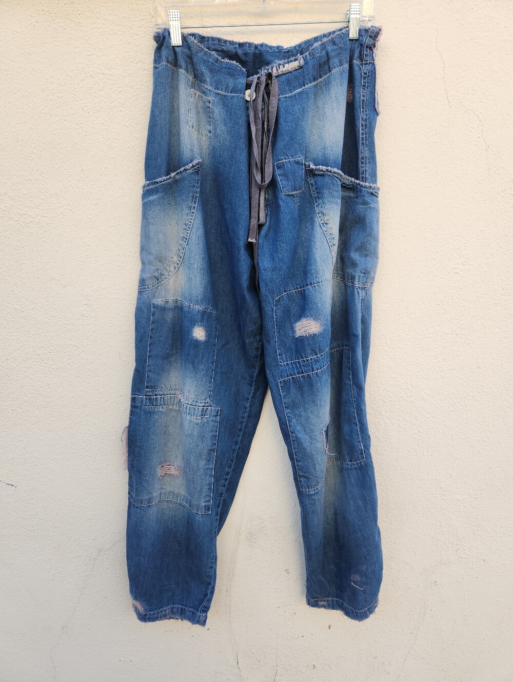 MAGNOLIA PEARL Cotton Okeefe Denim Distressed Drawstring Pants NEW NWT - Picture 2 of 8